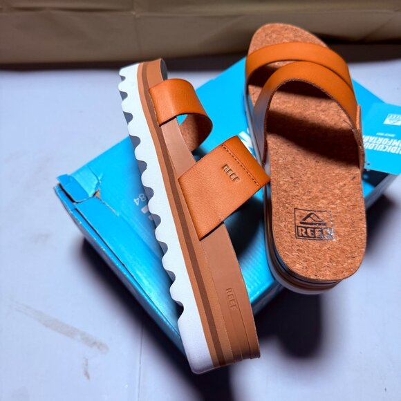 Reef Cushion Vista Hi Women's Shoes Natural Size 8.5 - Picture 3 of 10